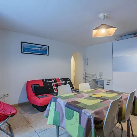Spacieux A Biarritz, Proche Commerces Et - Fr-1-3-541 Апартаменты *